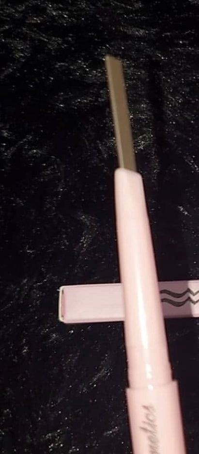 #2 Aquarius Brow Pencil w brush